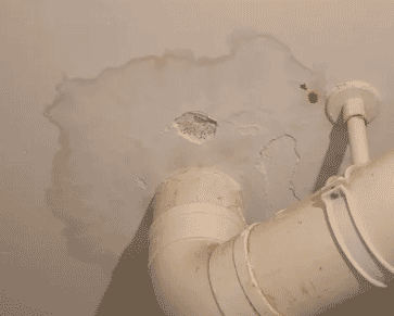 鄂托克前卫生间测漏水的检测方法